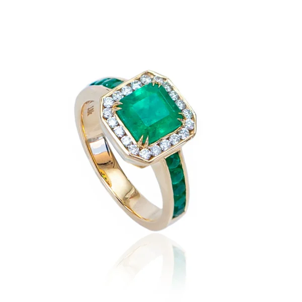 Anillo Esmeralda